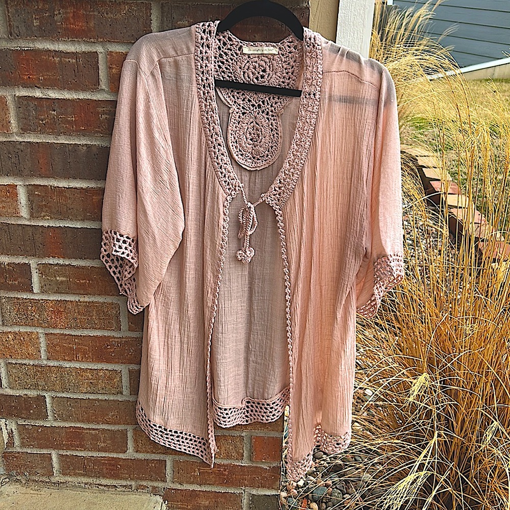 Do everything in Love Blush pink Cotton/poly blend Crochet Detail Open Cardigan